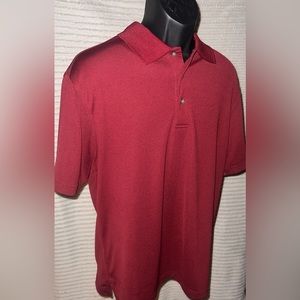 Large maroon Roundtree & Yorke performance polo